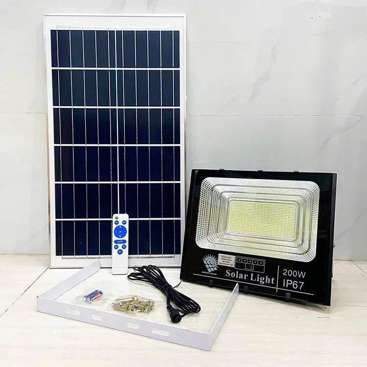 Đèn 200W năng lượng mặt trời KUNGFU SOLAR KF- 83200