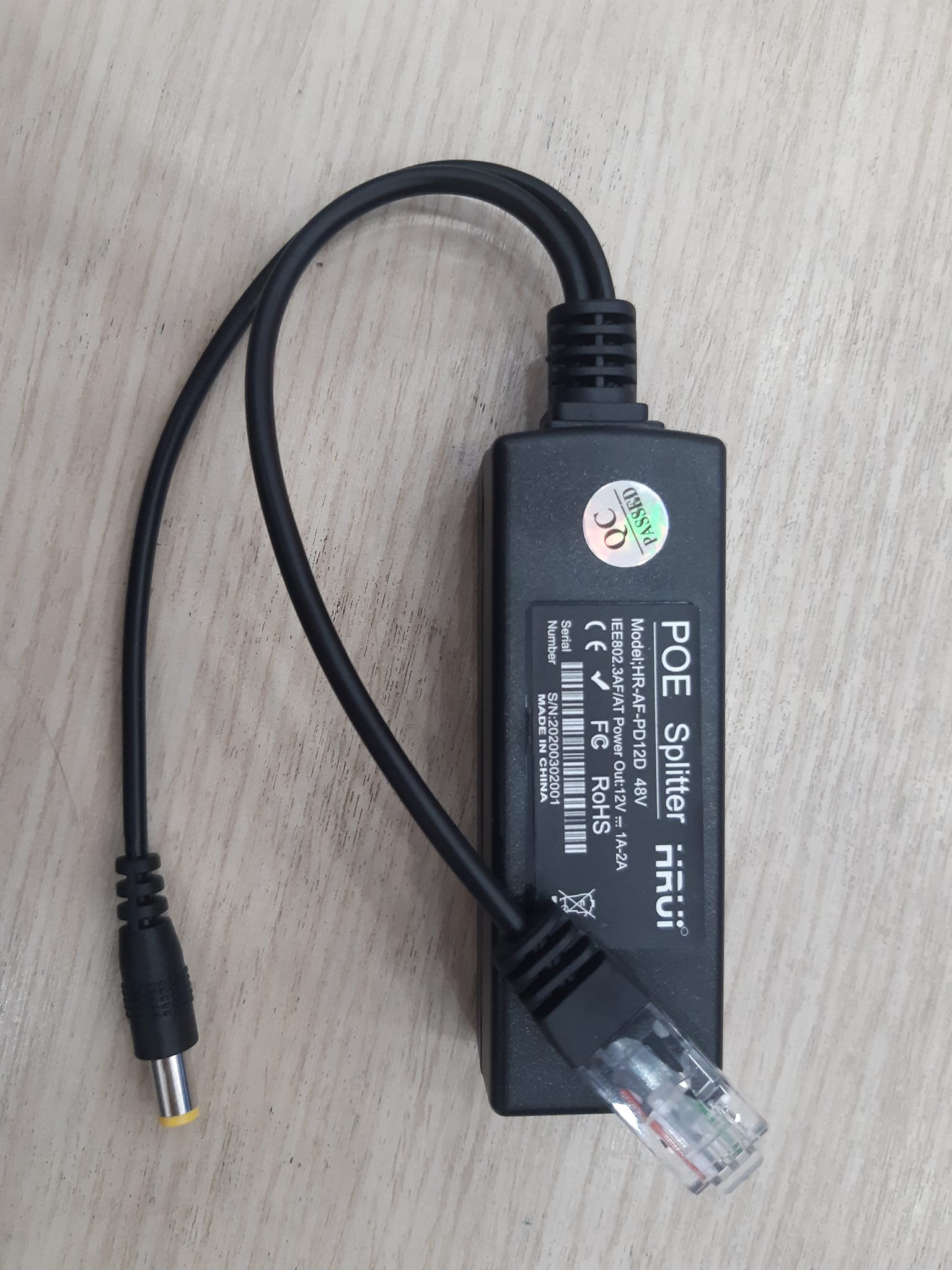 Bộ tách tín hiệu PoE Splitter HRUI HR-AF-PD12D